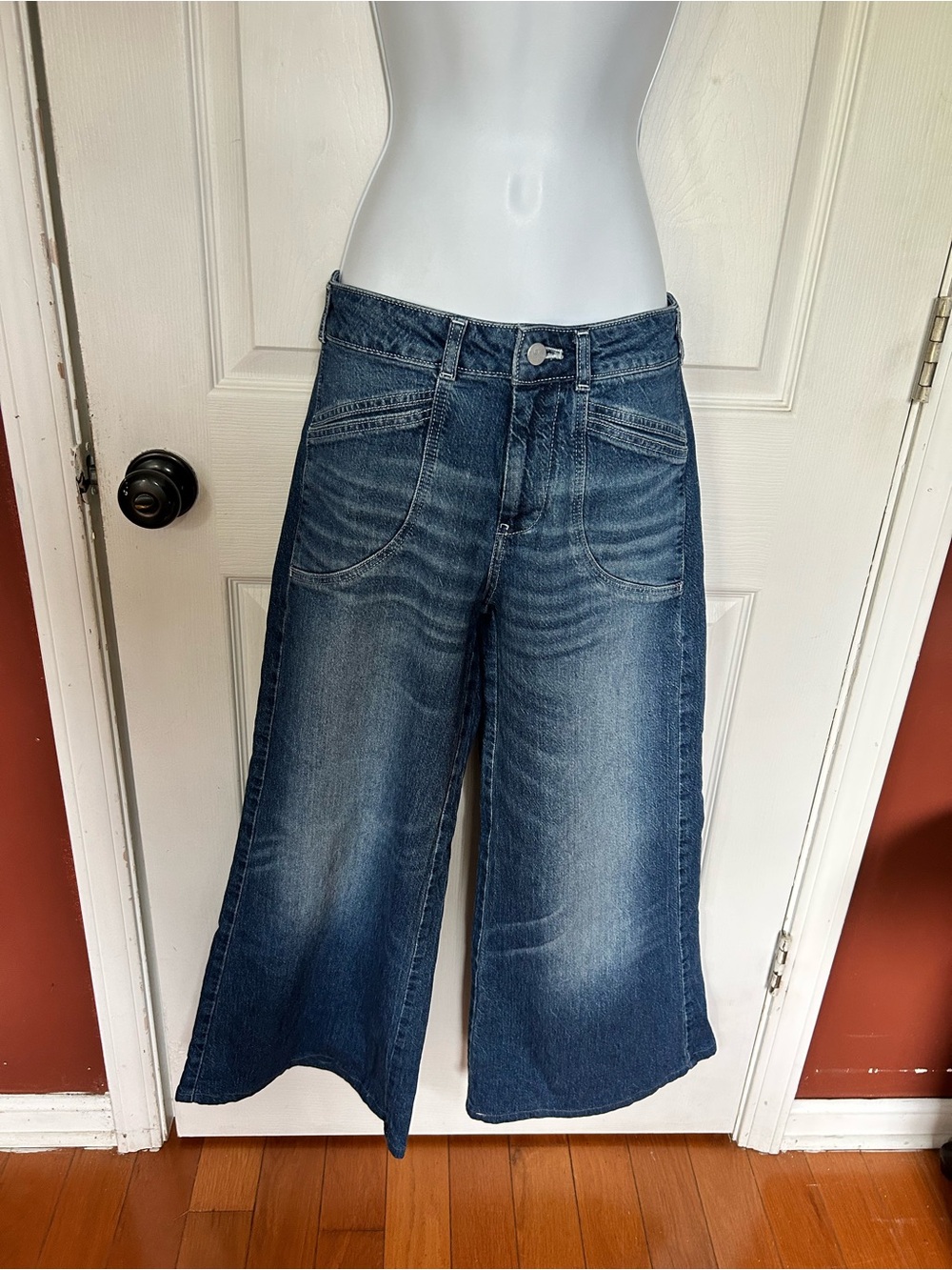 Pilcro by Anthropologie High Rise Wide Leg Cropped Jeans Size 24